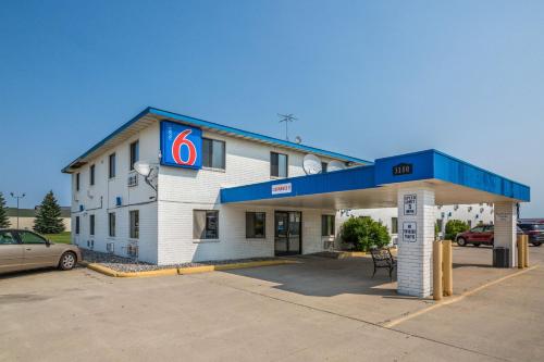 Motel 6-Fargo, ND - South