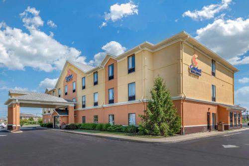 Comfort Inn & Suites in Muncie, USA