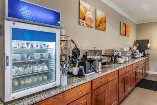 Comfort Inn & Suites Muncie Near University - 레스토랑
