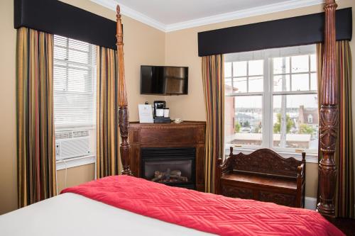 Almondy Inn Bed & Breakfast in Newport, USA