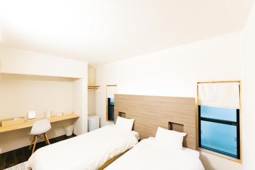 . B&B MIKAWA Info Centre - Kanazawa Fish Harbour
