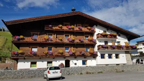 Pension Garni Hochmoos in Lermoos, Österreich
