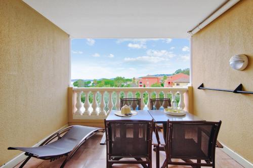 One-Bedroom Apartment with Terrace or Balcony (4 People) - Sea View