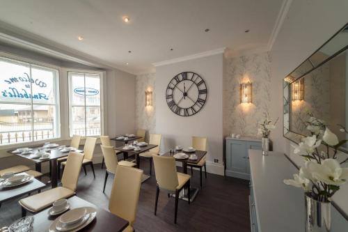 Anabelle's Guest House in Bath