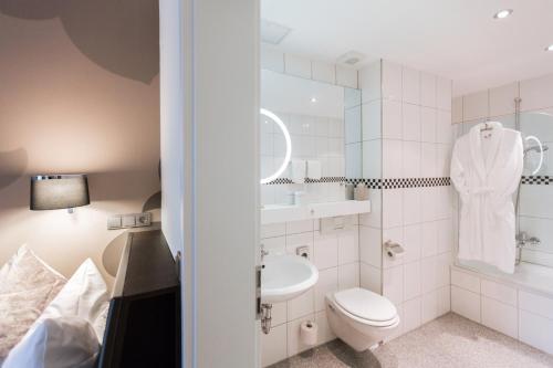 Hotel am Festspielhaus Bayerischer Hof - Superior - image 3