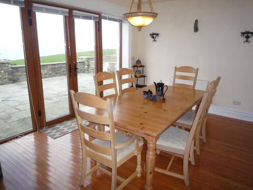 Sea View Holiday Home Sheeps HeadBantry - main image