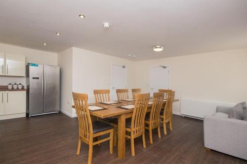 Hendy - First Floor Apartment, Moelfre (photo 6)