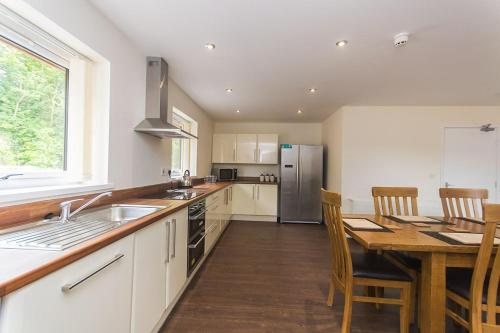 Hendy - First Floor Apartment, Moelfre (photo 7)