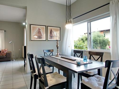 Apostolis Beach House - image 4