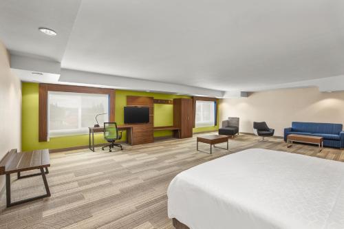 room detail thumbnail 0