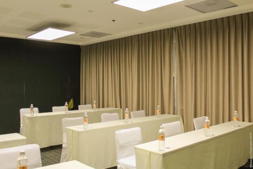 273615534 Holiday Inn Leon by IHG