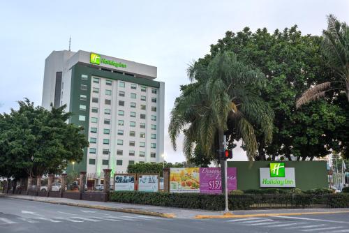 Holiday Inn Guadalajara Expo Plaza del Sol by IHG