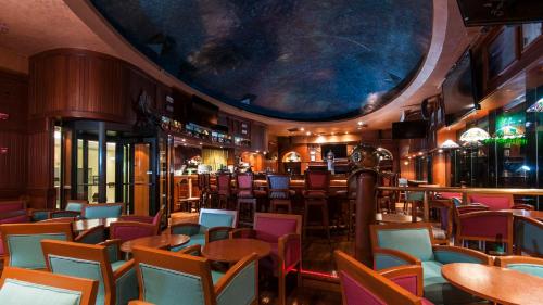 Bar/lounge, Holiday Inn Ciudad Del Carmen By IHG in Ciudad Del Carmen