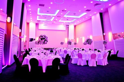 273618856 Holiday Inn Krakow City Centre by IHG