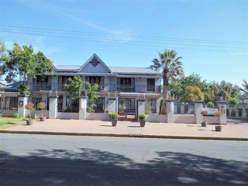 Oakwood Lodge Bloemfontein