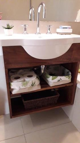 Studio Apartment image 1