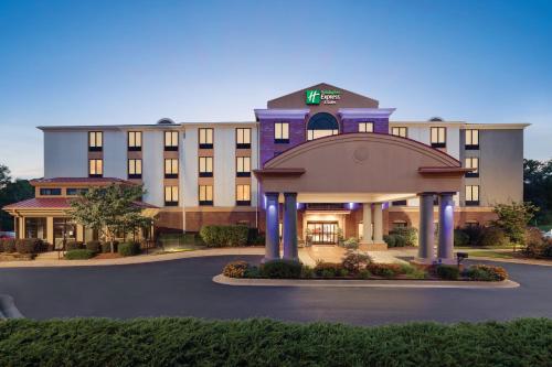 Holiday Inn Express Hotel & Suites Lavonia, an IHG Hotel