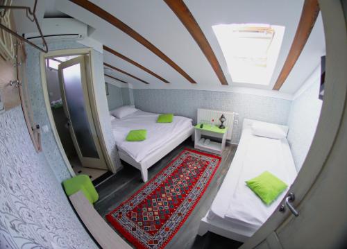 Hotel Lula - image 10