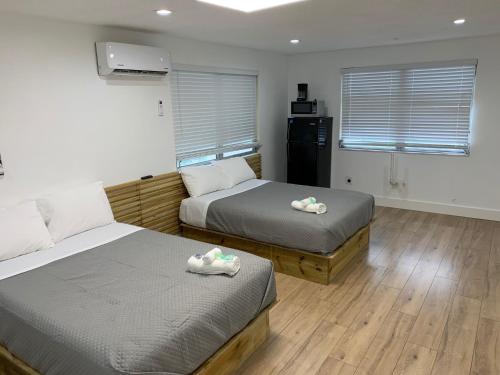 STAY INN HOLLYWOOD - image 8