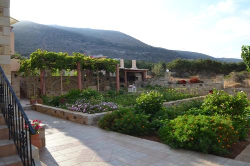  Romantica Apartments in Phalasarna