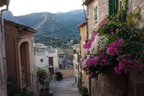 Ca na Mar: Charming House in the heart of Bunyola, Tramuntana