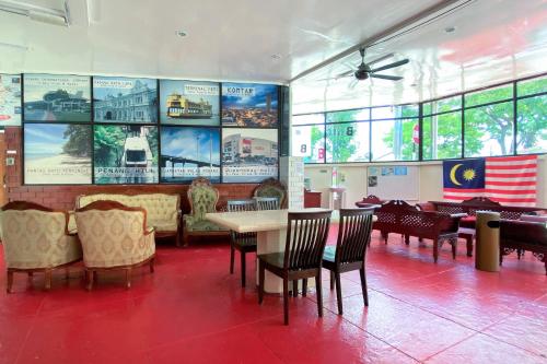 Lobby, OYO 89540 B Hotel Penang in Gelugor
