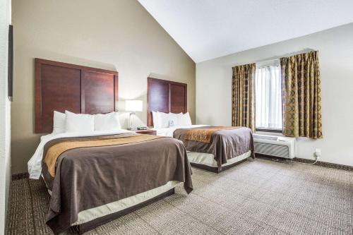 Comfort Inn and Suites Love Field-Dallas Market Center