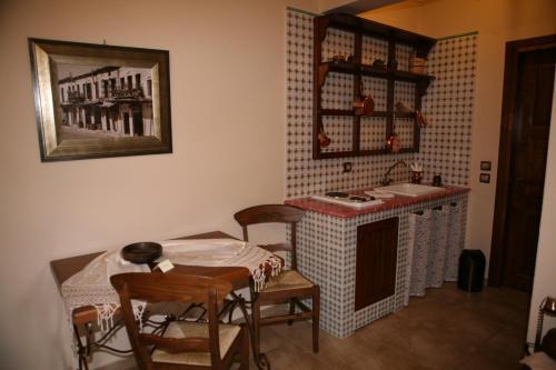 Roes Suites - image 2