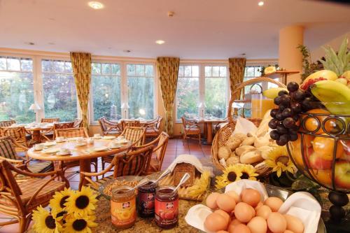 Restaurant, Hotel Lübecker Hof in Lubeck