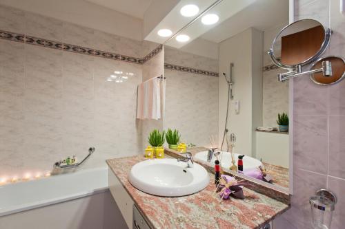 Classic Double or Twin Room