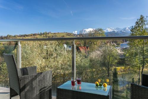 Apartment with Terrace image 6