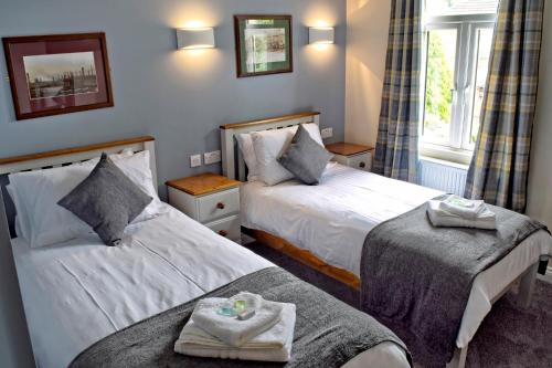 Hanbury Turn - image 12