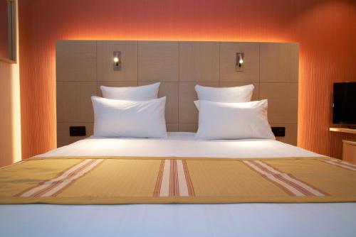 Nash Airport Hotel in Genf, Schweiz