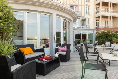 Балкон, Hotel de la Plage in Dieppe