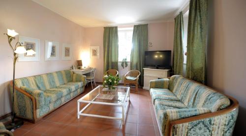 Aufenthaltsraum/TV-Zimmer, Hotel Villa Belvedere in San Gimignano