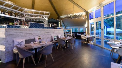 Restaurant, Hotel Am Medemufer in Otterndorf