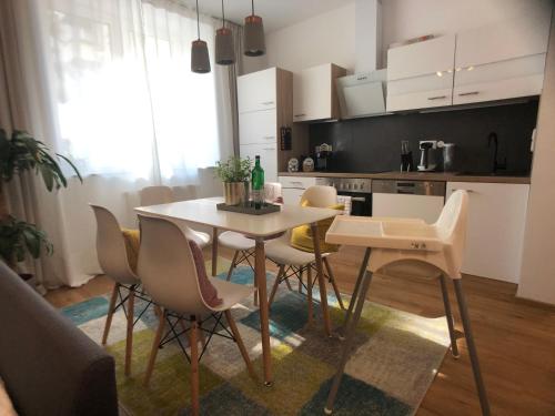 AM City Apartment 24h Self-Check-In, Free Parking, U-Bahn 350m, Netflix, Nuremberg (photo 9)
