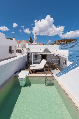  Casa Blue in Gennadi