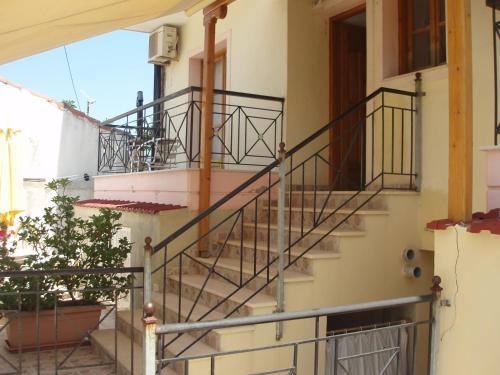 skiathos studios HL - image 5