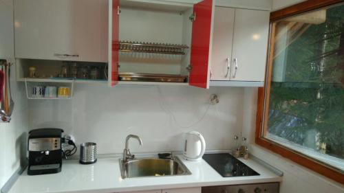 Létesítmények, Къща Семково in Semkovo