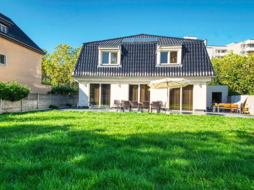 Exterior view, AMANDA in Reinickendorf