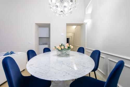 Luxury Blue Duomo - image 7