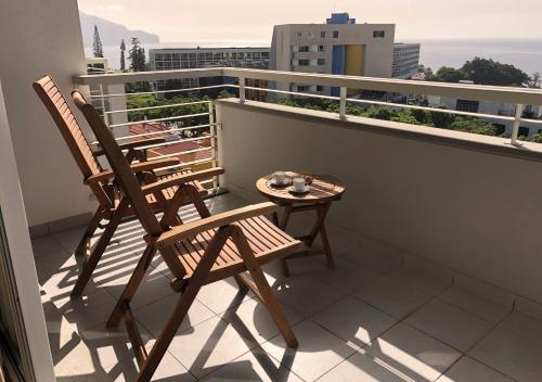 Dona I House - In Funchal with free parking