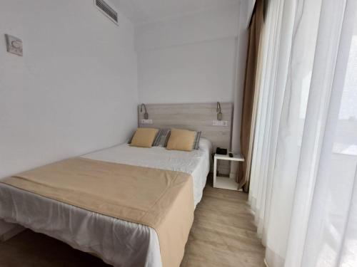 1 twin bed