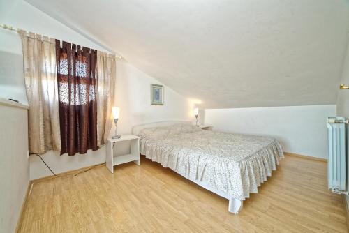 Apartments Udovicic HH - image 6