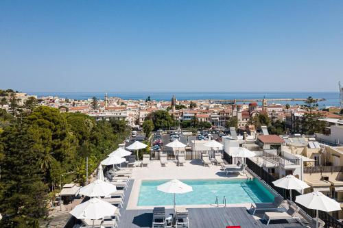 Swimming pool, Jo An Palace Hotel in Rethymno