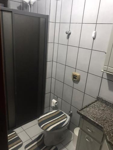 Otimo apartamento para locacao de veraneio em Itapema - Meia Praia a 150 metros do mar, excelente lo