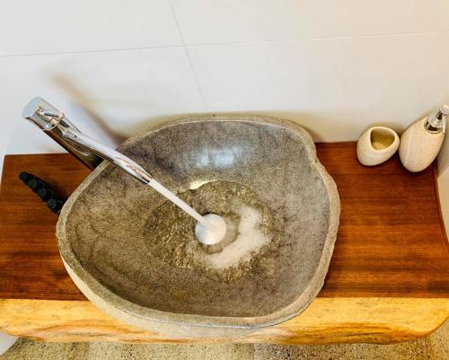 Semiramis Guesthouse - image 7