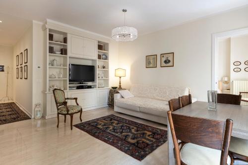  Casa del Teatro appartamento con splendida terrazza, Unterkunft in Pesaro