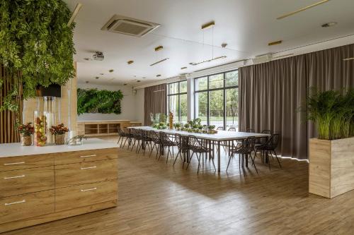 Bloom Hotel - image 6